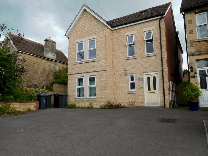 1 Bedroom Apartment To Rent In Forest Court, Melksham, SN12