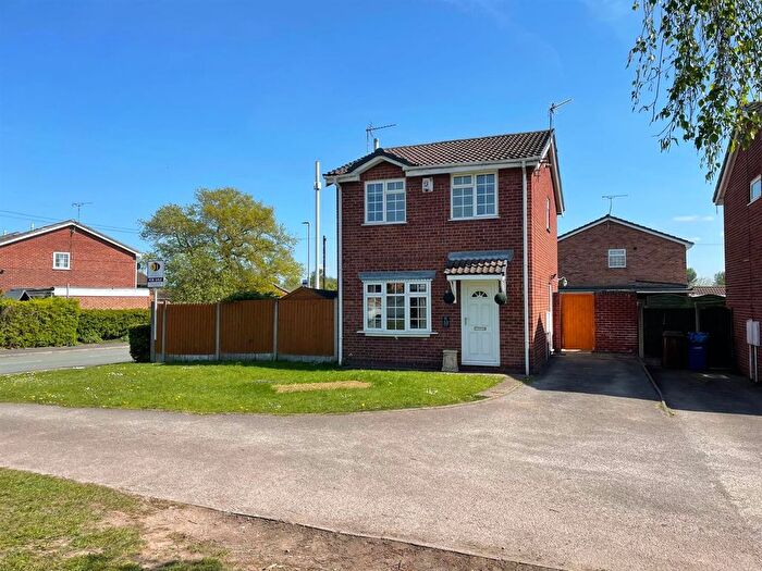 3 Bedroom Detached House For Sale In Britannia Drive, Stretton, Burton-On-Trent, DE13