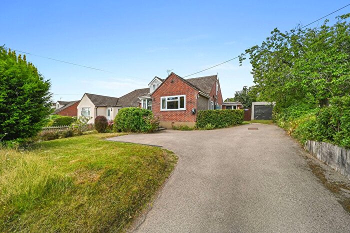 4 Bedroom Semi-detached Bungalow For Sale In Wakes Colne, Colchester, Essex, CO6