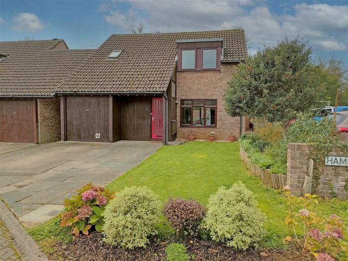 5 Bedroom Semi-Detached House For Sale In Hamilton Close, Stedham, Midhurst, GU29
