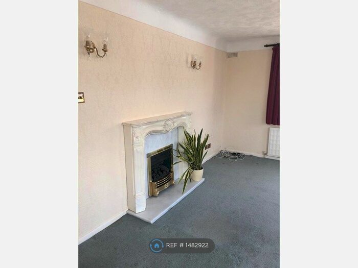 3 Bedroom Flat To Rent In Nicholas Rd, Liverpool, L23