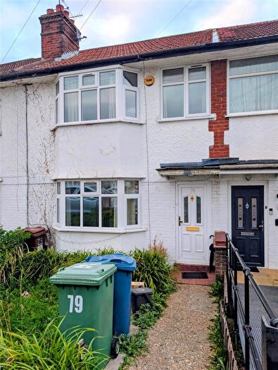 2 Bedroom Terraced House To Rent In Dale Avenue, Edgware, HA8