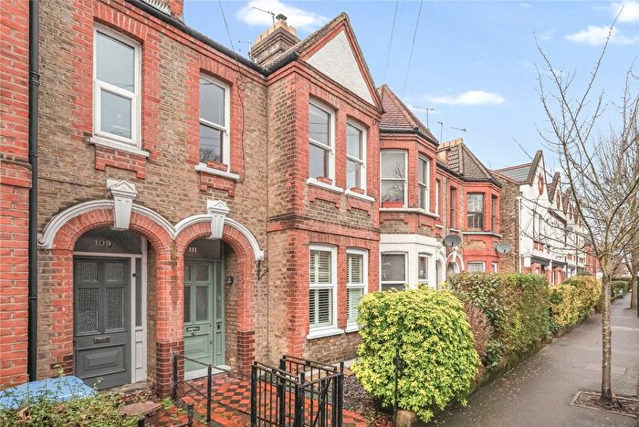 1 Bedroom Flat For Sale In Carr Road, Walthamstow, London, E17