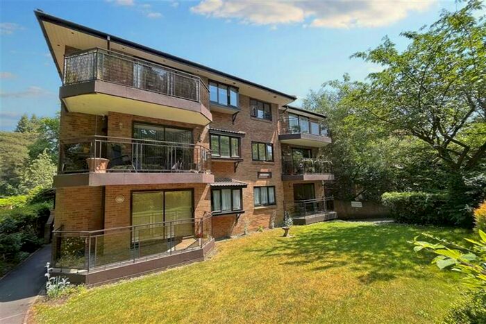 2 Bedroom Flat To Rent In Westbourne, BH12