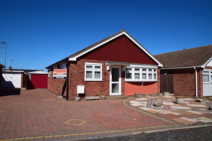 2 Bedroom Detached Bungalow For Sale In Norfolk Avenue, Holland-On-Sea, Clacton-On-Sea, Essex, CO15