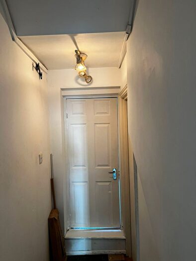 Studio To Rent In Flat -, Hemstal Road, London, NW6