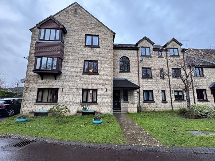 1 Bedroom Flat To Rent In Hanstone Close, Gloucestershire, GL7