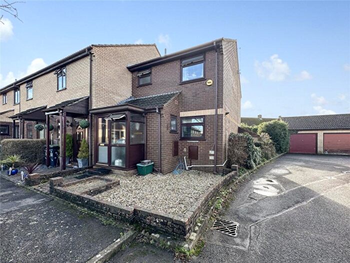3 Bedroom End Of Terrace House For Sale In Old Farm Gardens, Blandford Forum, Dorset, DT11
