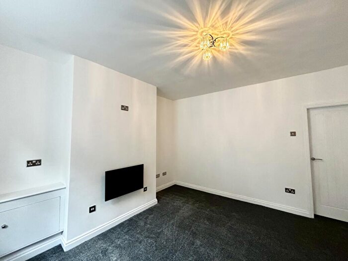 2 Bedroom Terraced House To Rent In Barden Lane, Burnley, BB10