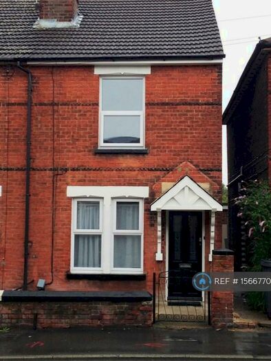 4 Bedroom Semi-Detached House To Rent In Guildford Park Road, Guildford, GU2