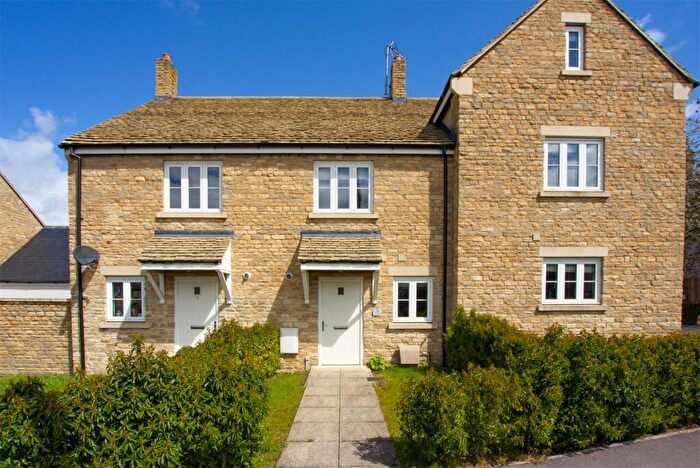 2 Bedroom Terraced House To Rent In Oxford Hill, Witney, Oxfordshire, OX28