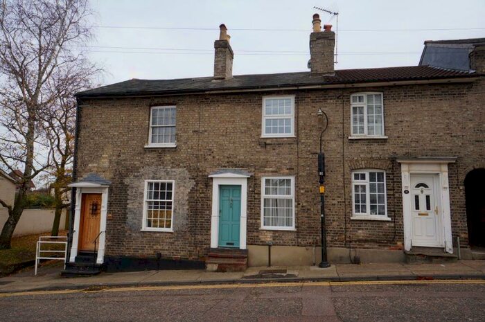 2 Bedroom Terraced House To Rent In Chapel Street South, Colchester, CO2
