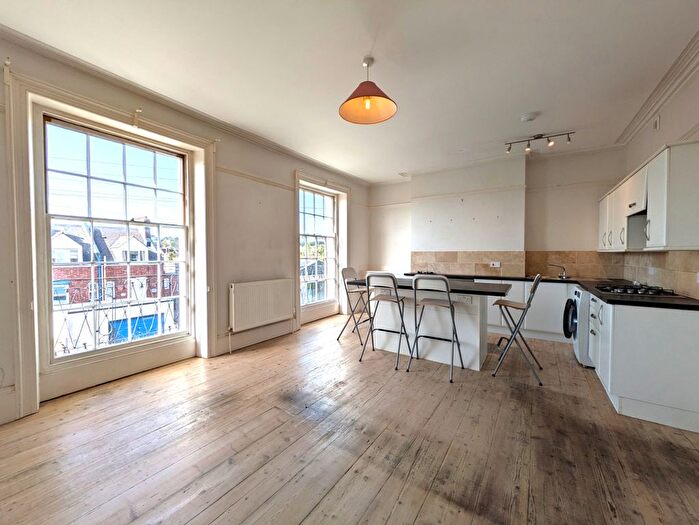 1 Bedroom Flat For Sale In Oxford Road, Exeter, EX4