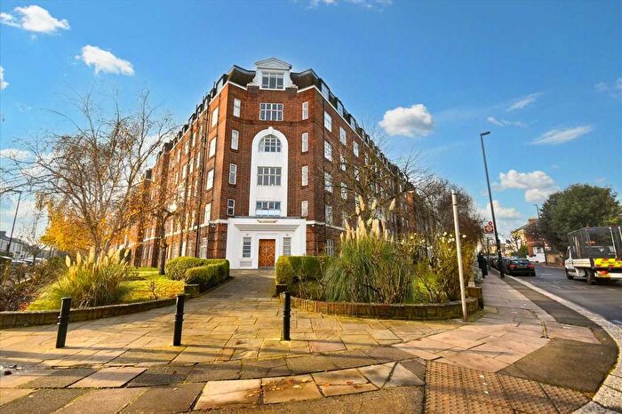 2 Bedroom Flat To Rent In Belgrave Court, Chiswick, Chiswick, W4