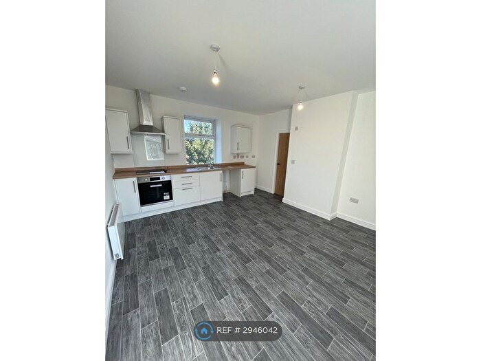 1 Bedroom Flat To Rent In Burns St, Burnley, BB12