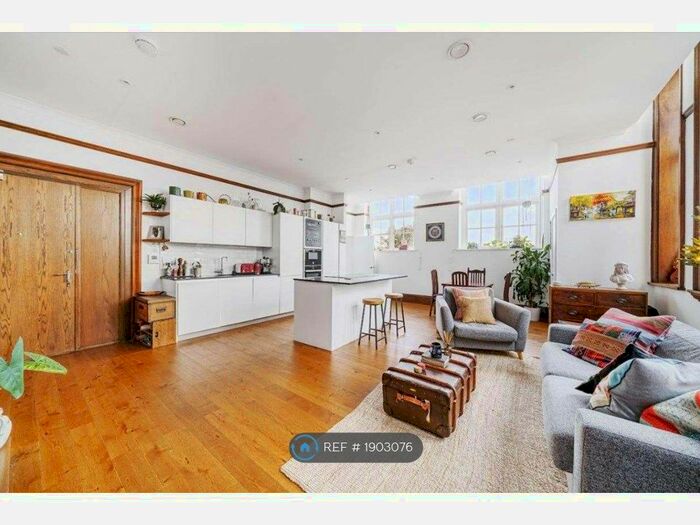 1 Bedroom Flat To Rent In Winchester Street, London, W3