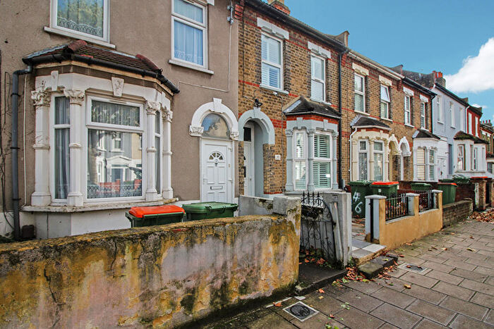 4 Bedroom Terraced House To Rent In Rutland Road, London, E7