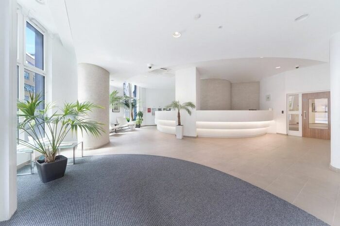 Studio To Rent In Queensland Road, London, N7