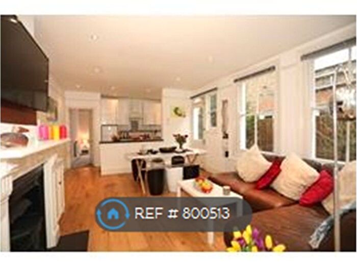 3 Bedroom Terraced House To Rent In Barnard Road, London, SW11