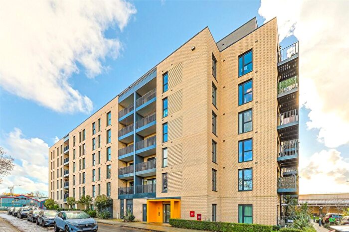 2 Bedroom Apartment For Sale In Westmoreland Road, Colindale, NW9