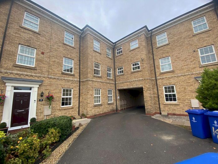 1 Bedroom Flat To Rent In The Ridings, Grange Park, Northampton NN4