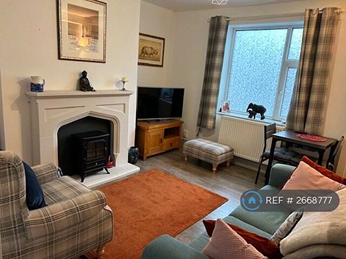 3 Bedroom Semi-Detached House To Rent In Weston Road, Stafford, ST16
