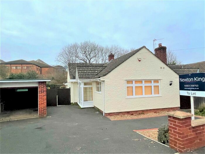 3 Bedroom Detached Bungalow To Rent In Manor Orchard, Taunton TA1