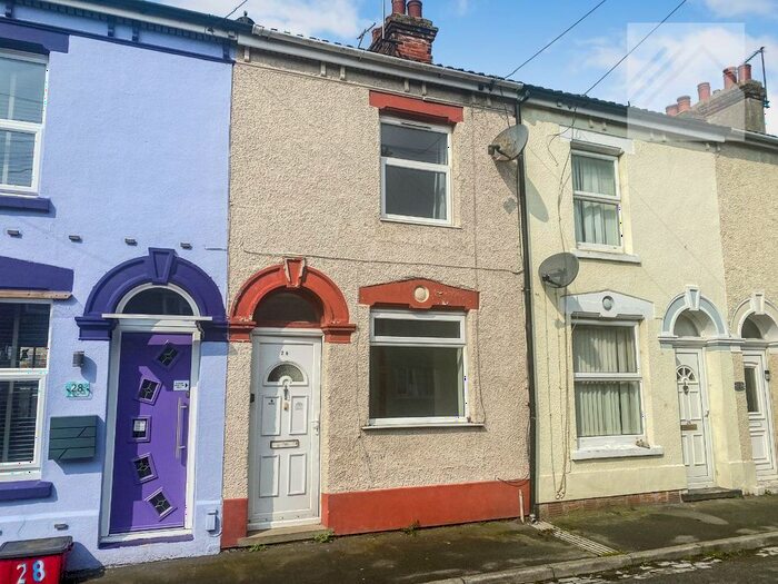 3 Bedroom Terraced House To Rent In Parkeston Road, Parkeston, Harwich, CO12