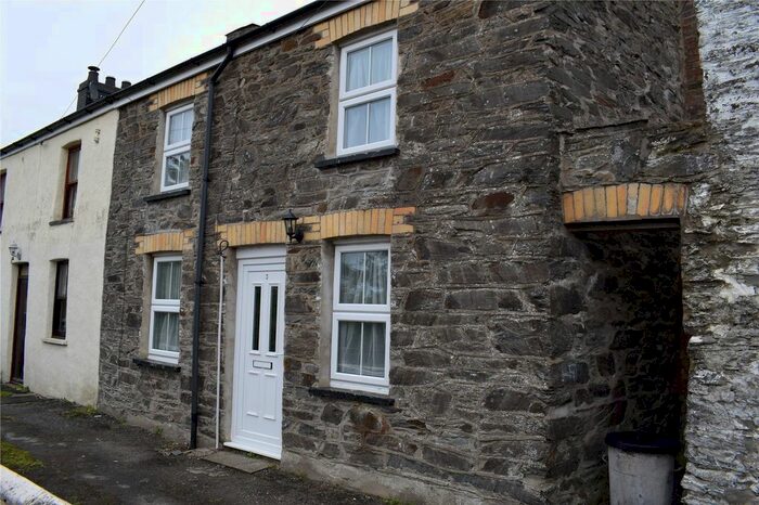 2 Bedroom End Of Terrace House To Rent In New Terrace, Taliesin, Machynlleth, Ceredigion, SY20
