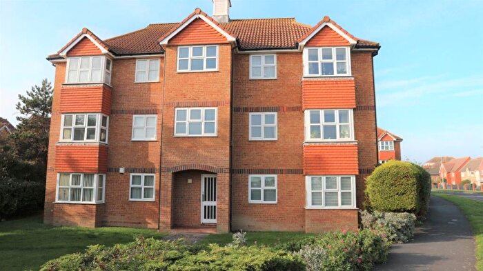 1 Bedroom Flat To Rent In Hudson Close, Eastbourne, BN23