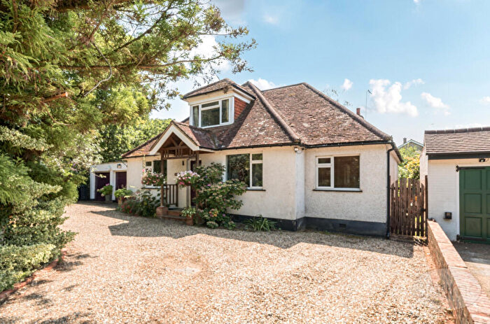 5 Bedroom Detached House For Sale In Send Marsh Road, Ripley, Woking, Surrey, GU23