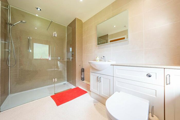 4 Bedroom Bungalow For Sale In The Narth, Monmouth, NP25