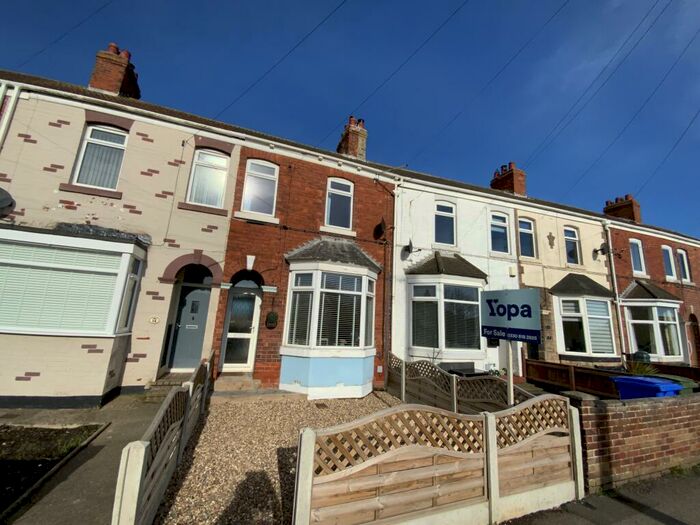 3 Bedroom Terraced House For Sale In Waxholme Road, Withernsea, HU19