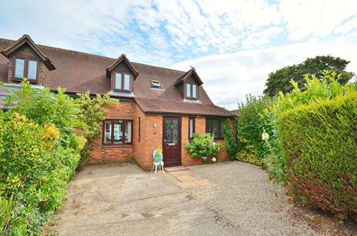 2 Bedroom End Of Terrace House For Sale In The Lawns, Brill, Buckinghamshire, HP18