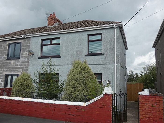 3 Bedroom Semi-detached House To Rent In Moorlands, Dyffryn Cellwen, Neath, Neath Port Talbot., SA10