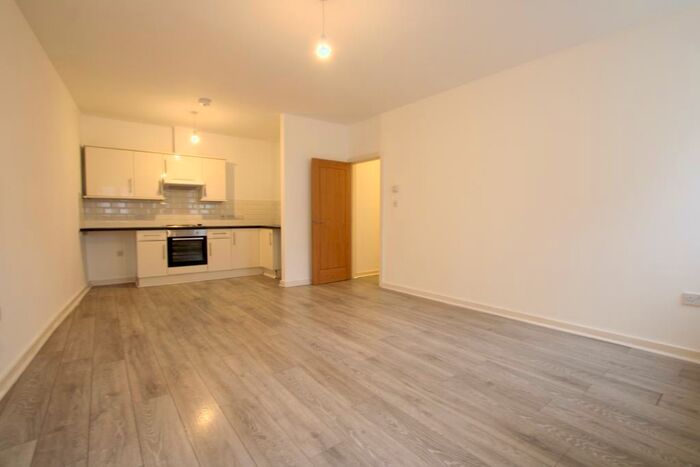 2 Bedroom Apartment To Rent In Junction Road, Burgess Hill, RH15