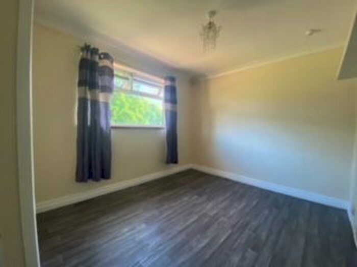 1 Bedroom Property To Rent In Axbridge Crescent, Llanrumney, Cardiff, CF3
