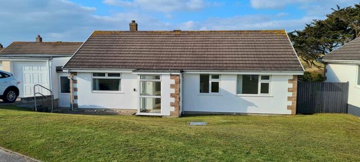 3 Bedroom Bungalow To Rent In Wheal Golden Drive, Holywell Bay, Newquay, TR8