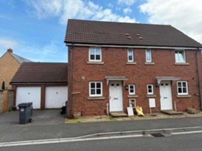 2 Bedroom Terraced House To Rent In Worle Moor Road, Weston Village, BS24