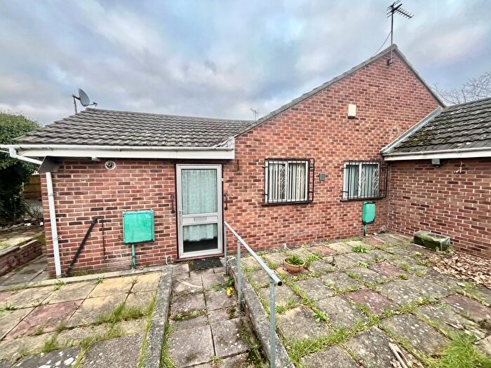 3 Bedroom Bungalow To Rent In Keverne Close, Aspley, Nottingham, NG8
