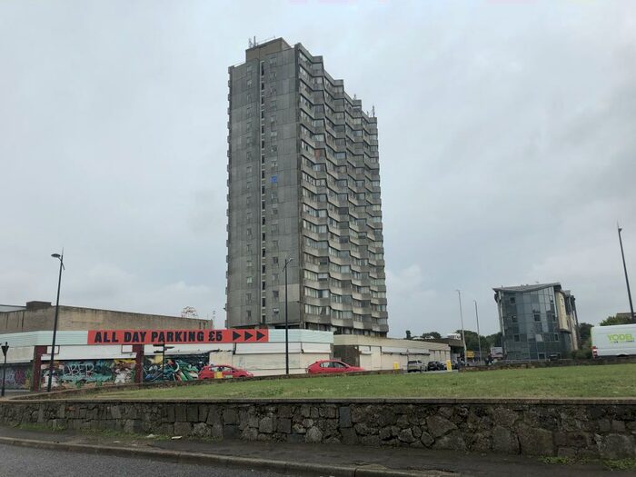 2 Bedroom Flat To Rent In All Saints Avenue, Margate, CT9