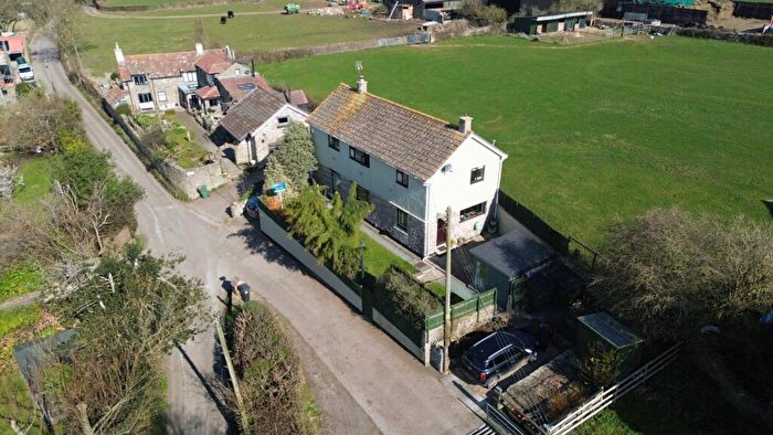 4 Bedroom Detached House For Sale In West End Lane, Nailsea, North Somerset, BS48