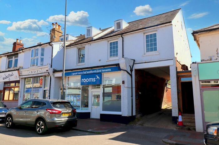 3 Bedroom Maisonette To Rent In Camden Road, Tunbridge Wells, TN1