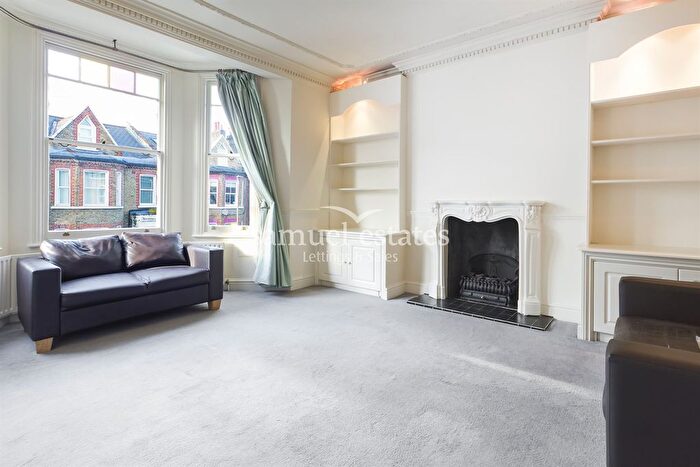 2 Bedroom Flat To Rent In Alderbrook Road, Balham, SW12