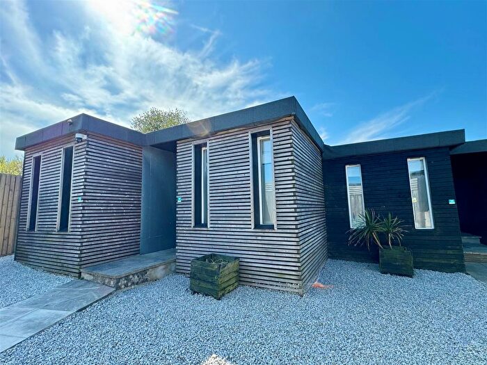 1 Bedroom Flat To Rent In Prow Park, Treloggan Industrial Estate, Newquay, TR7