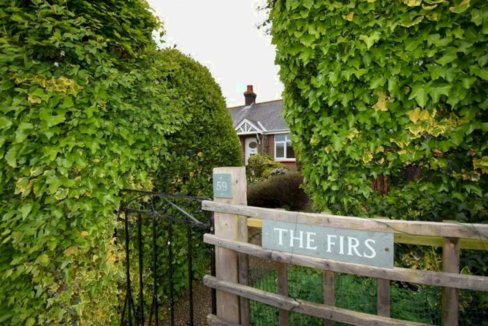 2 Bedroom Bungalow To Rent In Elm Road, Little Clacton, Clacton-on-Sea, CO16