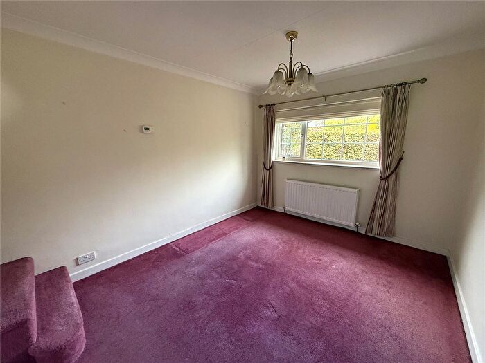 2 Bedroom Bungalow For Sale In Chelford Road, Knutsford, Cheshire, WA16