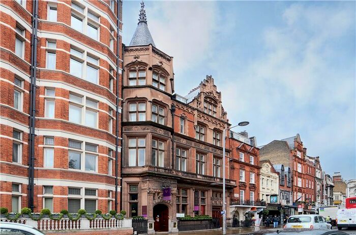 Studio To Rent In Kensington High Street, Kensington, W8