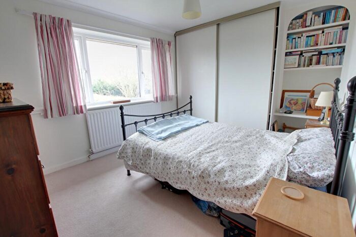 4 Bedroom Detached House For Sale In Anthill Close, Denmead, PO7