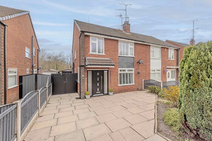 3 Bedroom Semi Detached House For Sale In Berwick Road, Stoke On Trent, ST1